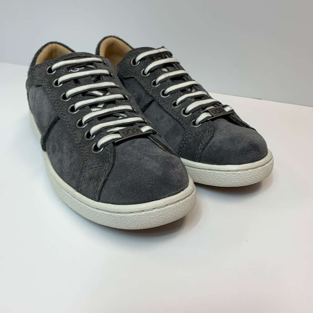 NWOT UGG Milo Charcoal Suede Low Top Sneakers